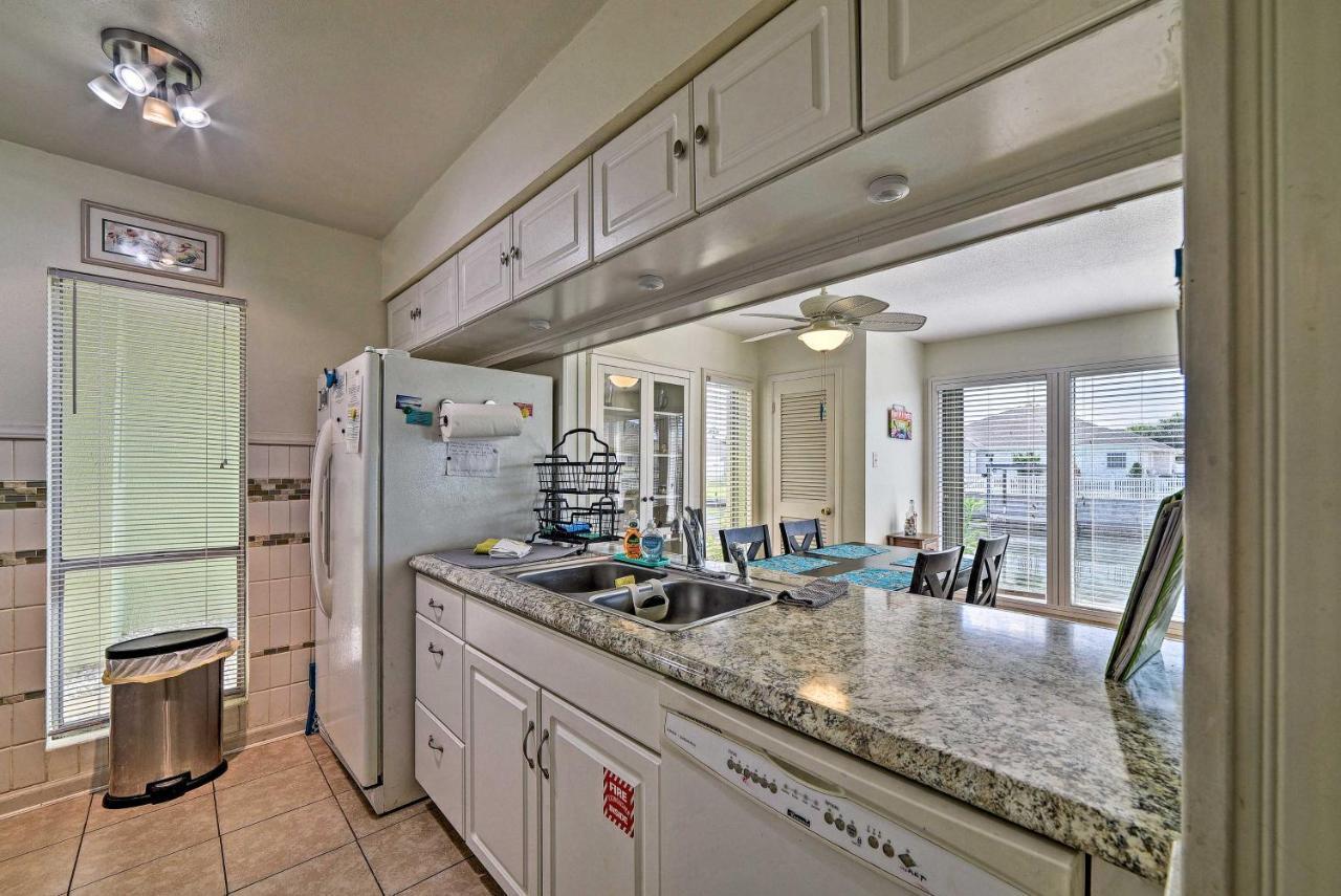 Breezy Corpus Christi Condo With Deck And Fishing Dock Ngoại thất bức ảnh