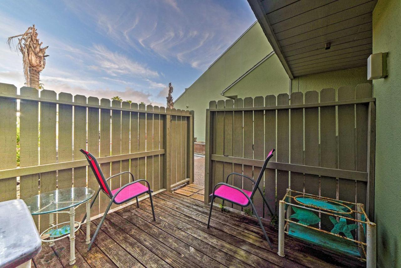 Breezy Corpus Christi Condo With Deck And Fishing Dock Ngoại thất bức ảnh